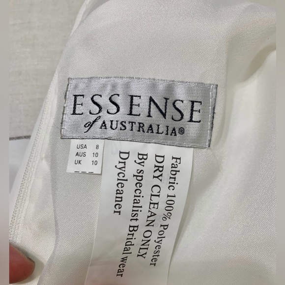 V-Neck Floor-length Wedding Dress - Picture 6 of 9